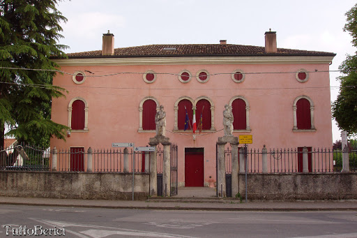 Villa Loschi Gazzetta